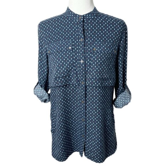 L.L. Bean Signature Womens Button Up Vented Shirt 6 Navy Blue Pattern Tab Sleeve - Picture 1 of 14